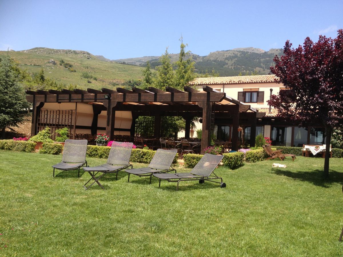 فيلا Agriturismo Terravecchia Castellana Sicula المظهر الخارجي الصورة